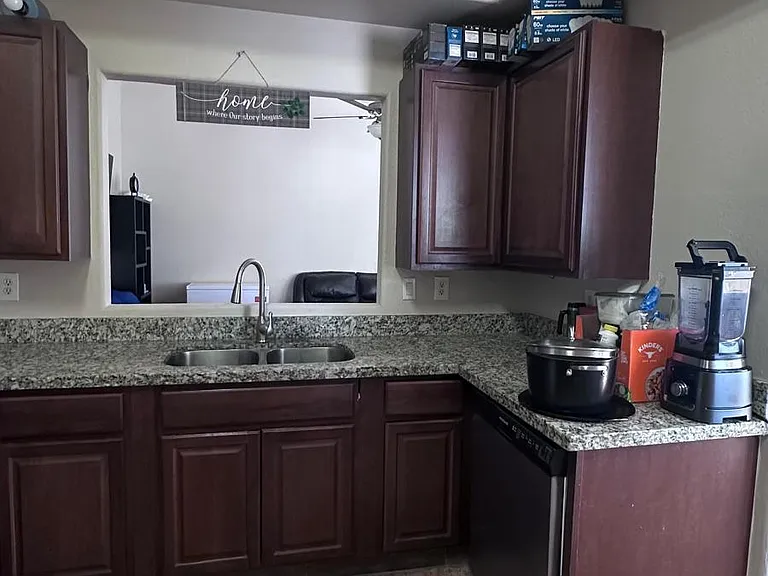 13145 W Desert Ln — Photo 13