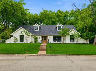 7054 Tamarack Rd, Fort Worth, TX 76116