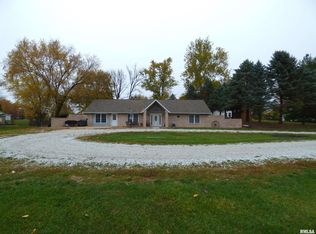 112 E Outerbelt Dr, Clayton, IL 62324