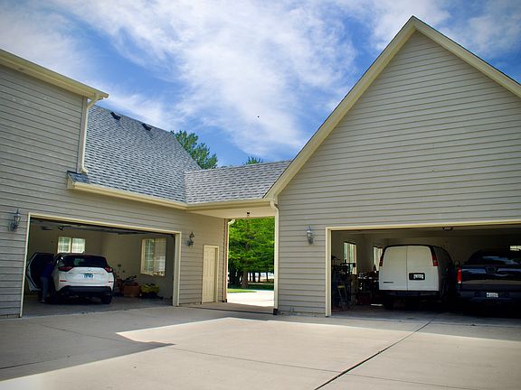 5th image of 24409 W Park River Ln