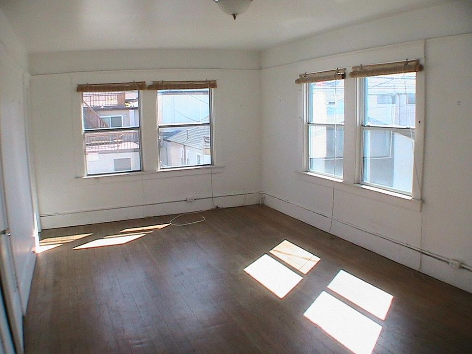 1st image of 48 Dudley Ave