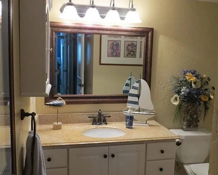 824 Island Ct #1 — Photo 20