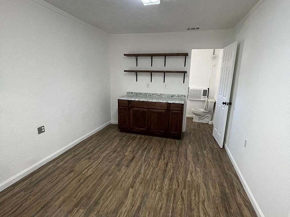 1st image of 1355 E Main St #18