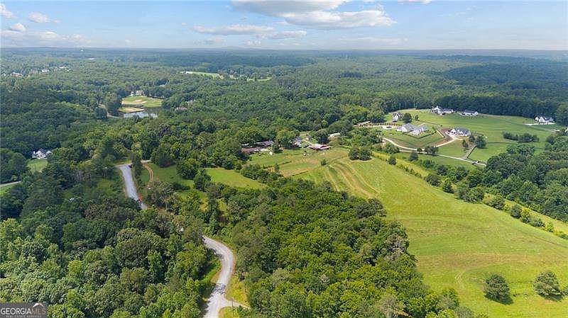 1st image of 685 Newt Green Rd