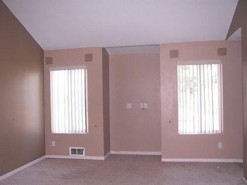 4th image of 5146 SE Jerry Dr