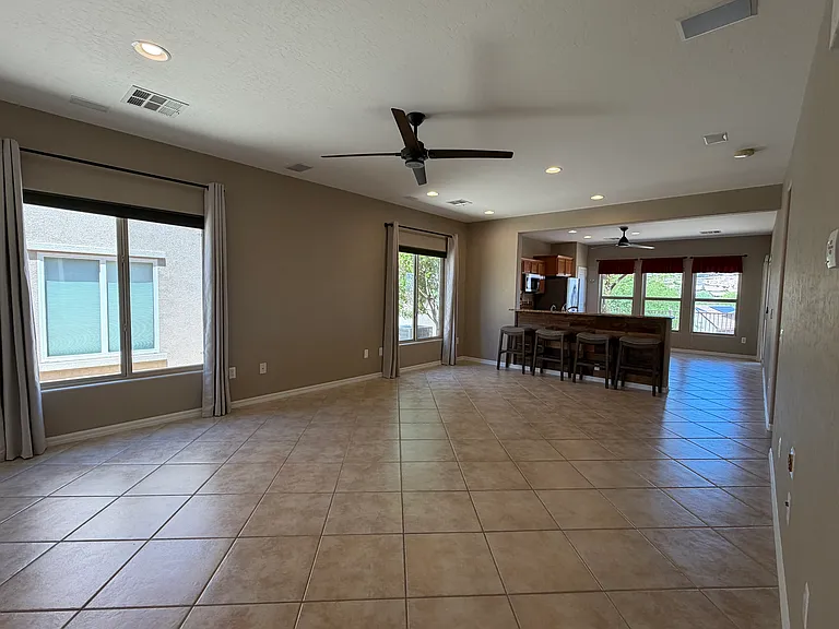 1072 Bunkhouse Ct — Photo 11