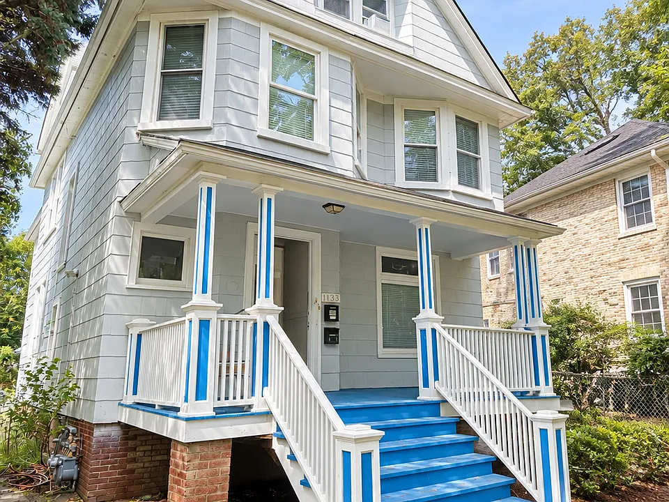 2108 Wesley Ave #2