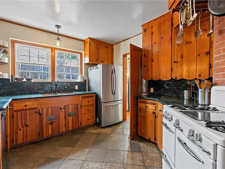 4416 Morella Ave — Photo 25