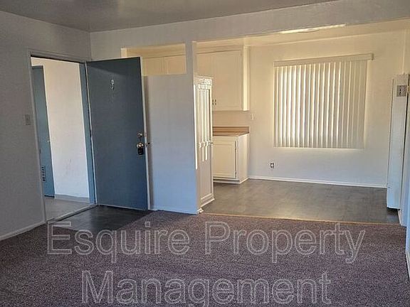 3rd image of 125 Hill St Unit 4