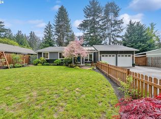 8910 SW Arapaho Rd, Tualatin, OR 97062