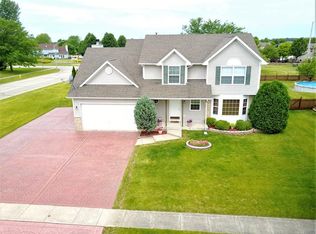 25764 S Cobblestone Ln, Channahon, IL 60410