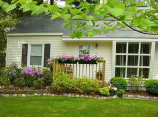 19 Wellington Rd, Delmar, NY 12054