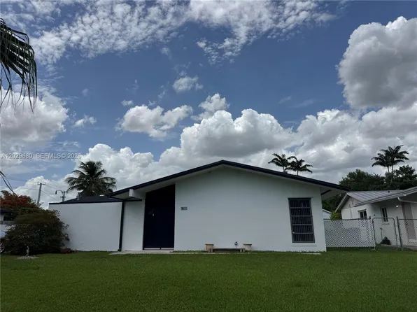 9605 SW 187th St, Cutler Bay, FL 33157