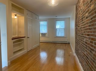 37 Garden St APT 5, Boston, MA 02114