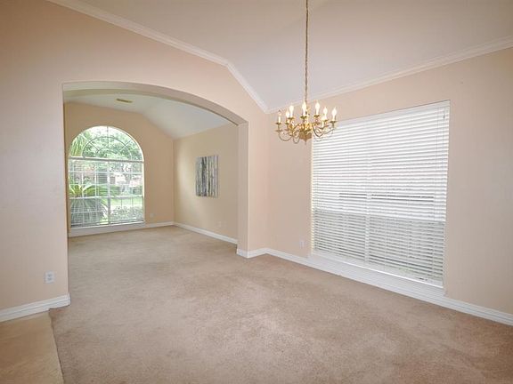 5th image of 3322 Coastwood Ln