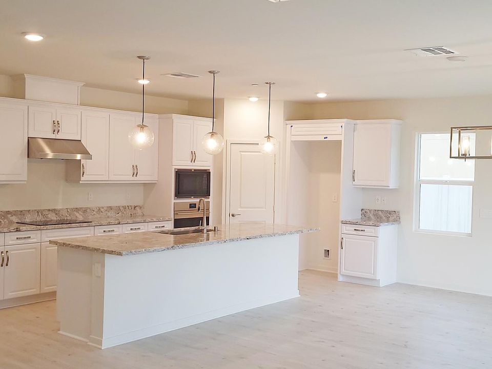 1st image of 13403 Rosie Ct