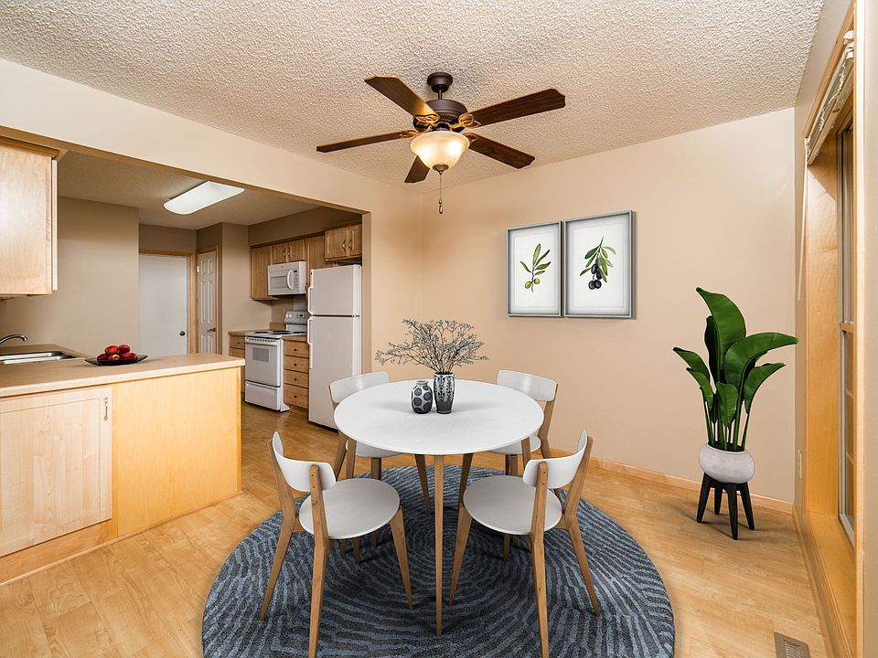 Parkwood Heights Apartments 13309 Parkwood Dr Burnsville MN Zillow