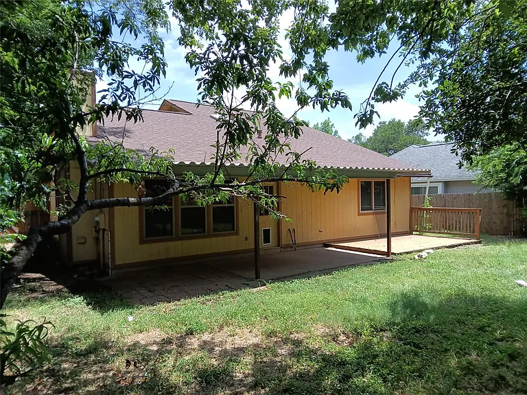 514 Maple Run — Photo 21