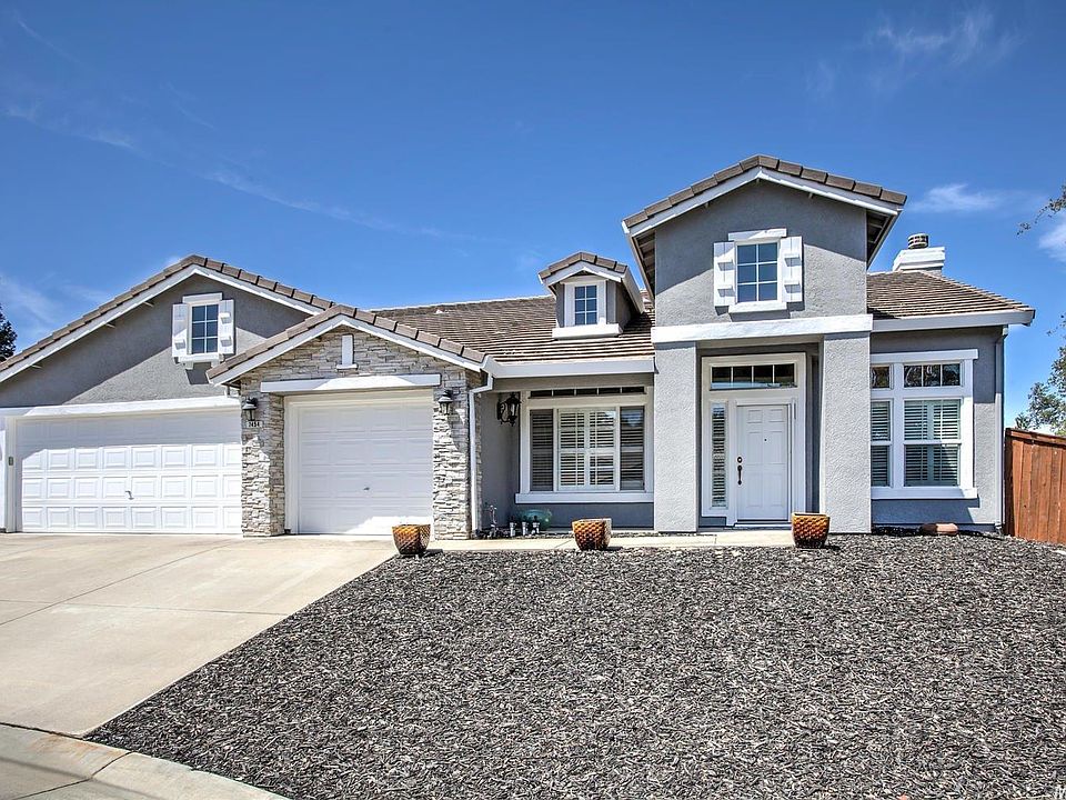 1st image of 7454 Mashie Ct S #519