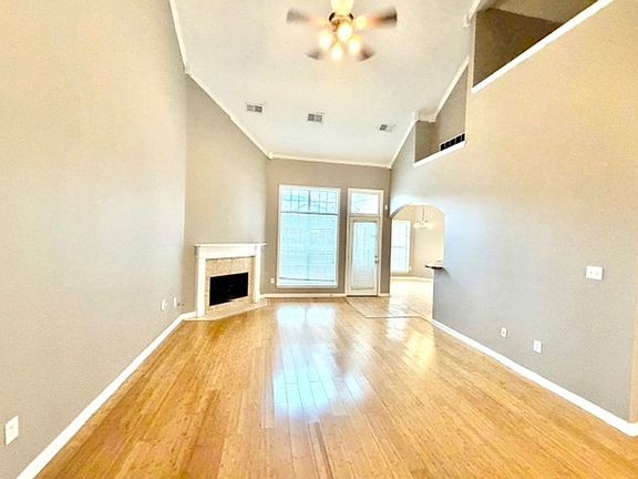 2nd image of 9087 Weeping Cherry Ln