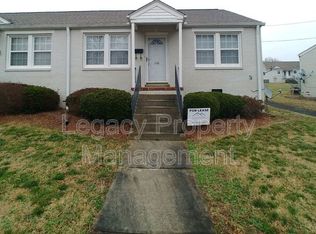 609 E Willowbrook Dr, Burlington, NC 27215