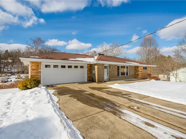 523 Main St S, Sturgeon, PA 15082