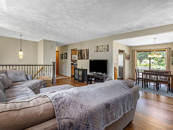 4th image of 149 Brewer Dr
