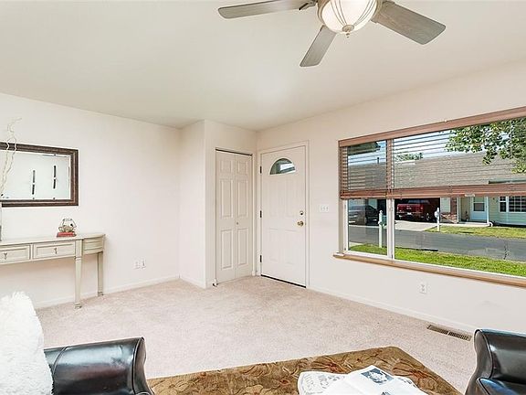 3rd image of 3162 New Hope Dr #14
