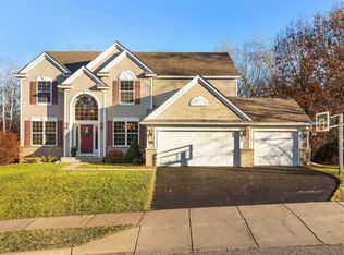 6809 Timber Ridge Dr S, Cottage Grove, MN 55016