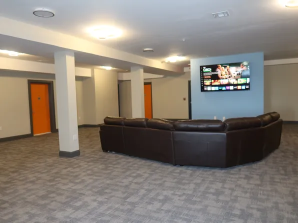 305 West Side Avenue image 22 of 22