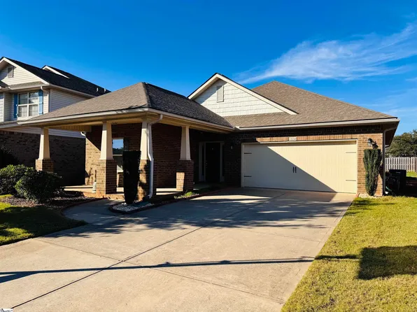 224 Scottish Ave, Simpsonville, SC 29680