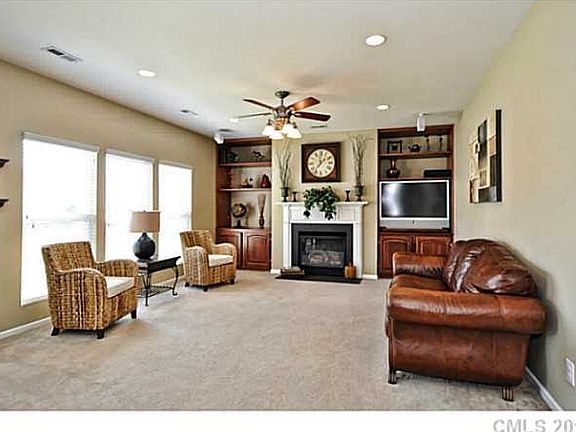 5th image of 2312 Big Pine Dr