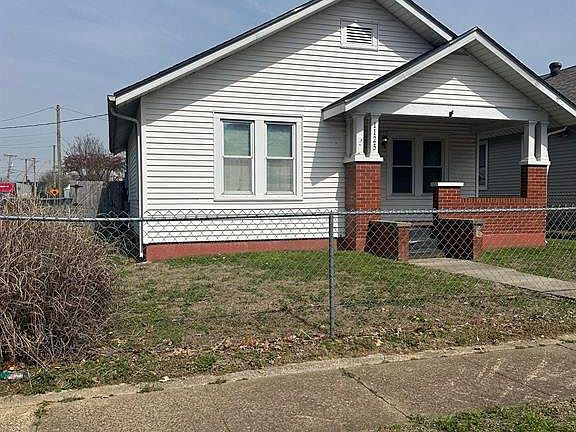 2nd image of 1125 W 11th St