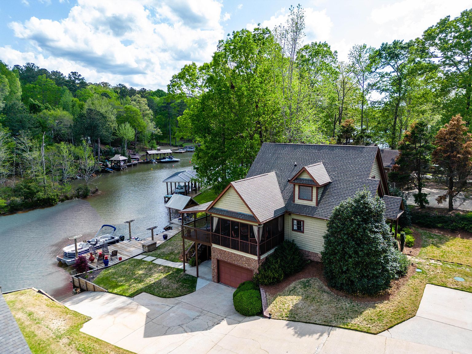 563 Beach Island Trce, Dadeville, AL 36853 Zillow