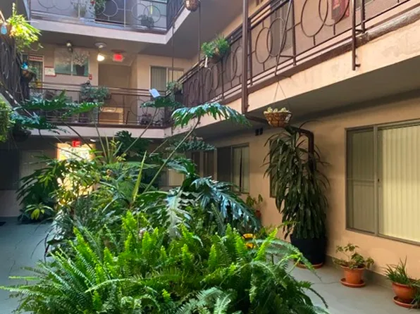 166 N Normandie Ave APT 205, Los Angeles, CA 90004