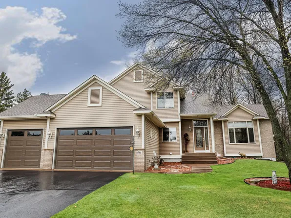 1836 136th Ave NE, Ham Lake, MN 55304
