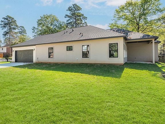 5th image of 11843 Briarwood Ln