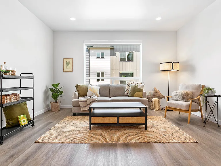 Sorrell Townhomes — Photo 61