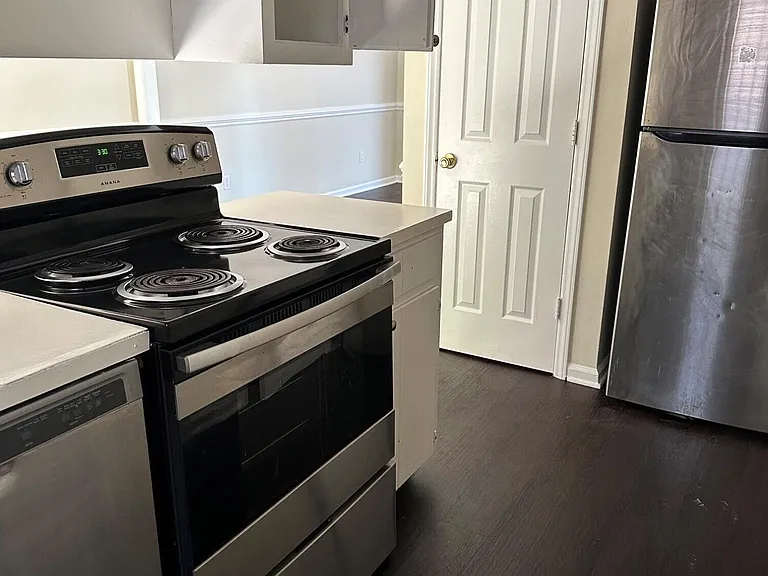 120 Concord Dr #C — Photo 6