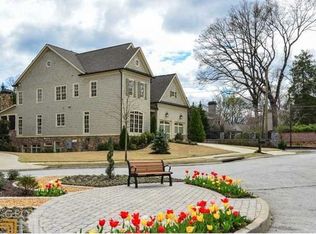 2025 Springlake Ct, Atlanta, GA 30318