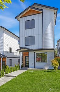 4722 37th Avenue SW, Seattle, WA, 98126