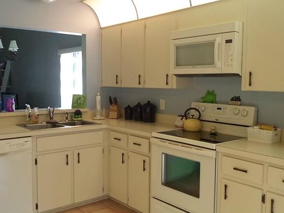 2nd image of 2812 Whispering Way
