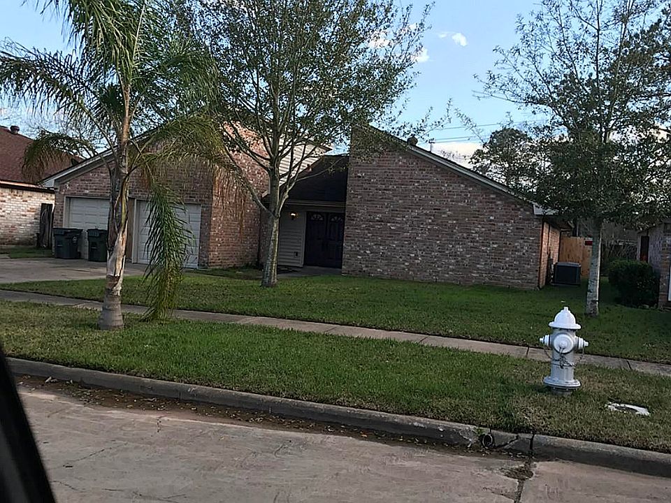 1st image of 14103 Greenway Dr