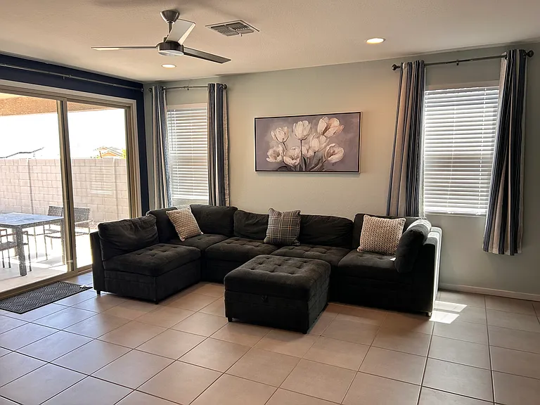 W Stonecrop Dr — Photo 6