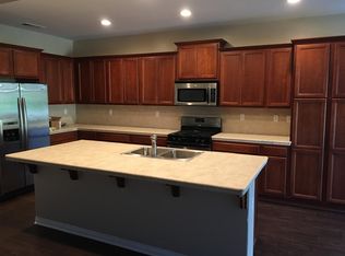 8016 Boggs Ct, Bakersfield, CA 93313