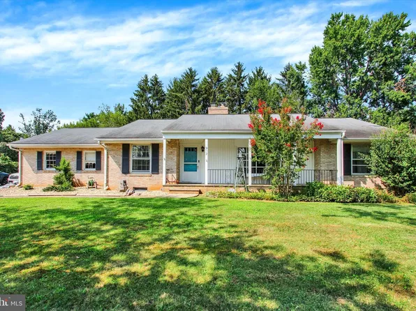 912 Uniontown Rd, Westminster, MD 21158