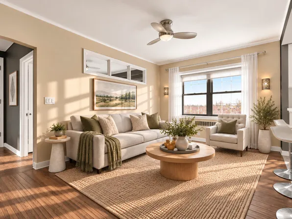 130 Bayridge Parkway image 1 of 16