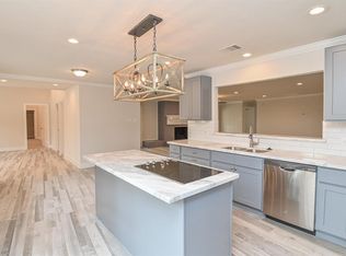 16611 Creeksouth Rd, Houston, TX 77068