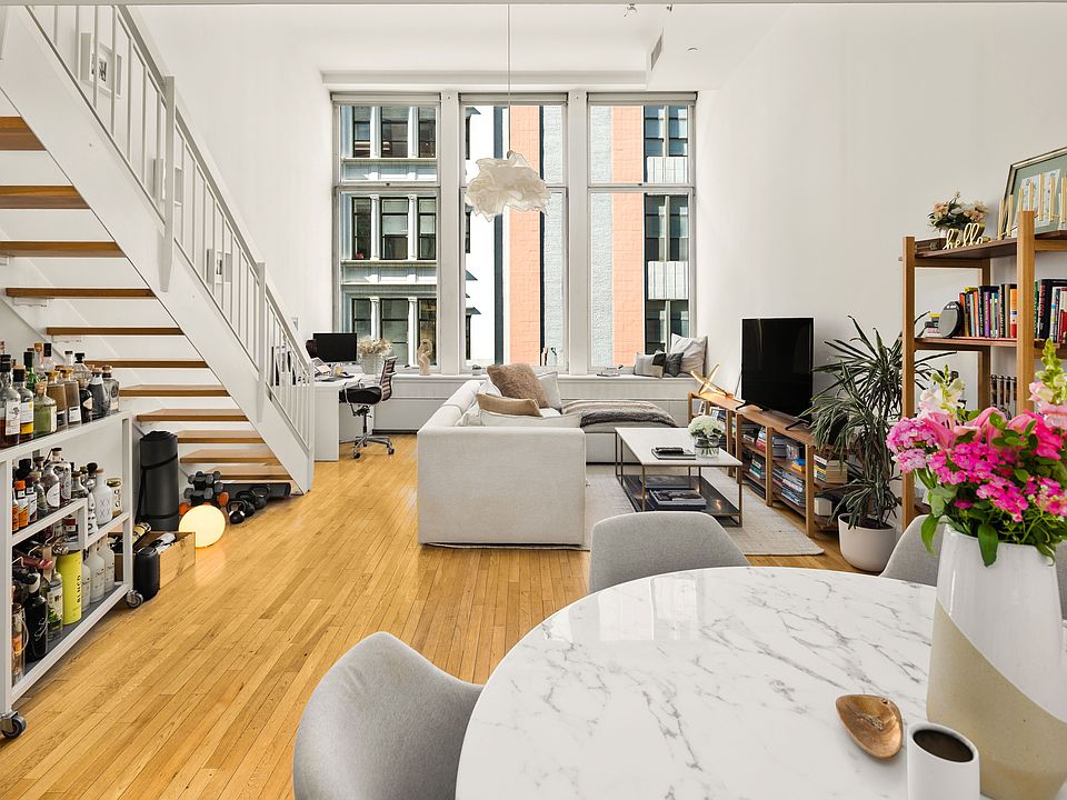 1st image of 121 W 19th St APT 4C
