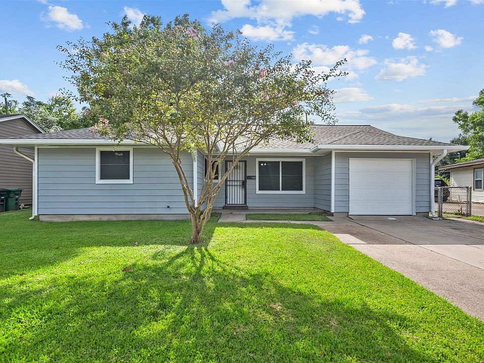 1st image of 10206 Alta Loma Way